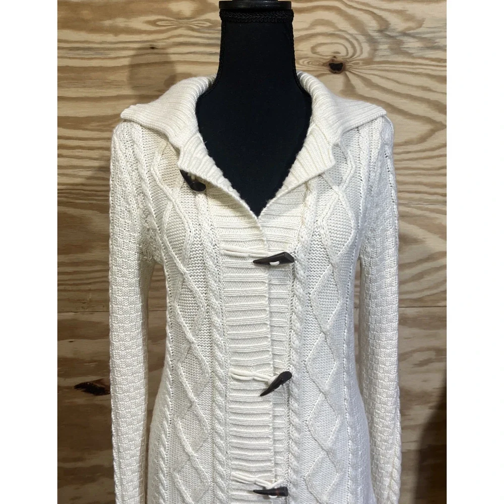 LL Bean Wool Blend Cardigan Cable Knit Fisherman Toggle Button Size Medium - Picture 5 of 13